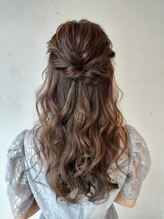 アロマ ヘアー ルーム 新宿3号店(AROMA hair room) 大人ガーリー結婚式ドレスヘアハーフアップ/新宿/新宿三丁目