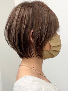 ヨロ 小岩(YOLO) ハイライトカラーミルクティーベージュケアブリーチダブルカラー