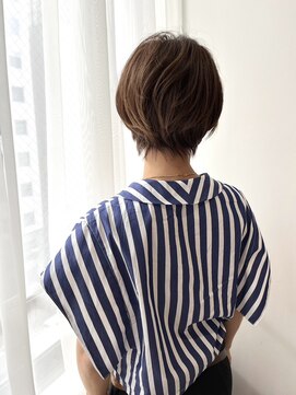 ルーステュア(RUTH tur) ショート/ヘルシースタイル/ニュアンスカラー/30代/40代/５０代