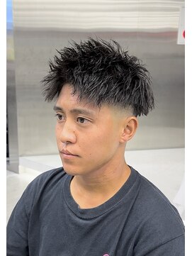 ゼスト 八王子店(ZEST) フェードカット ツイストパーマ