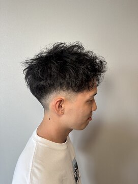 トラッド(TRAD) 短め癖毛風ナチュラルパーマ