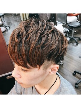 ラル(Lull) 【ツーブロック×モヒカンショート】メンズカット/天神/今泉