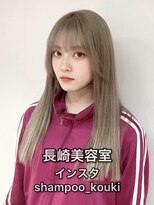 コワファースト長崎シャンプーボーイ 2nd(COIFF1RST 長崎 SHAMPOO BOY)&nbsp;長崎 ケアブリーチ ホワイトベージュ