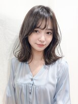 ウキ(uki)&nbsp;ナチュラル　レイヤーカット　トリートメント　 豊川