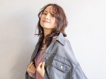 暗めでも透けるような透明感カラーや目を引くハイトーンなど理想の色味を叶えます！イルミナカラーも◎