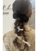 卒業式.結婚式.成人式.ヘアセットヘアアレンジ編み下ろしツイン