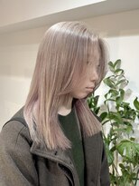 サンク 原宿 表参道(cinq)&nbsp;★ミルクティーベージュ顔周りレイヤーカット韓国ヘアハイトーン