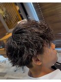 バチバチツイスパ刈り上げマッシュ