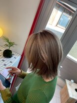 ヴァイオレット(VIOLET)&nbsp;ベージュカラー