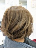 白髪ぼかしハイライト　明るい白髪染め　40代　50代