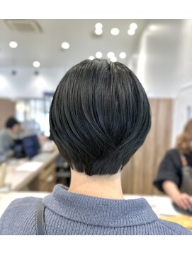 ディーボーイ 健軍店(D-BOY) ショートボブ/ブルー