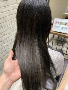 フェリア 渋谷(Feria) 酸熱トリートメントでツヤツヤ