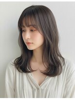 デイジー(Daisy)&nbsp;透明感◎小顔レイヤーくびれミディアム×オリーブベージュ