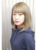 スモーキーグレイ
