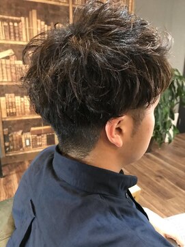 ヘアーデザイン ディードット(Hair design D.) 2ブロックピンパーマ