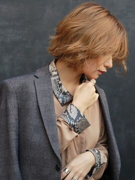 エムスラッシュ ソル センター南(M.SLASH SOL) ■SOLセンター南18★■こなれハイトーン/外国人風/ふわふわボブ