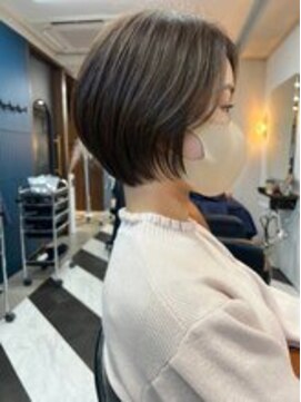 アフロディーテギンザ 神保町(APHRODITE GINZA) カール/セミディ/シアーカラー/姫カット［御茶ノ水/神保町］