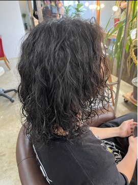 ビハインドザカーテン(BEHIND THE CURTAIN) メンズパーマ