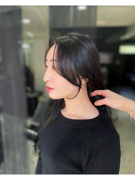 ニーゼロゼロナナ(2007) 顔周りカット