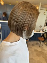 ラグ バイ シゲルカットクラブ 神田久志本店(lag)&nbsp;大人可愛いワンレンボブ ミルクティーベージュ