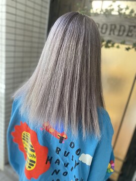 ウォールデゥール 千葉(VOORDEUR) ホワイトシルバー