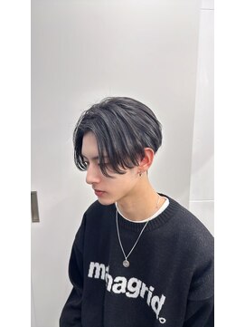 キング 枚方店(K!ng) 縮毛矯正髪質改善ハイライトレイヤーカット梅田美容室エクステ