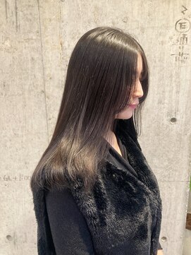 ル リヤン(Le lien) 大人のロングスタイル