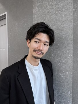 ロンドアベニール 北千住(Lond avenir) men'sメンズスペインカールフェザーパーマニュアンスパーマ