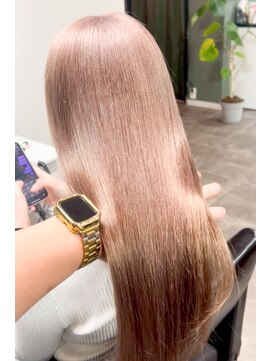 アフィナー(Afinar) 【横浜/横浜駅】透明感◎うる艶ピンクベージュロング