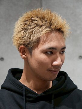 メッツ 原宿(METS) MEN'S/ハイトーン×スパイキーショート/テーパーフェード/短髪