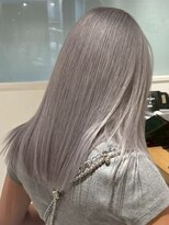 フリーク(FLEEK)&nbsp;レイヤーカット髪質改善ダブルカラーブリーチ