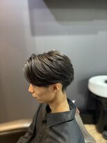 クロムトウキョウ ザ バーバー 新宿本店(CHROM TOKYO the Barber)&nbsp;毛流れセンターパート