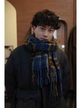 エディ(Edy) ツイストスパイラルパーマ波巻きパーママッシュ眉毛カット岡山