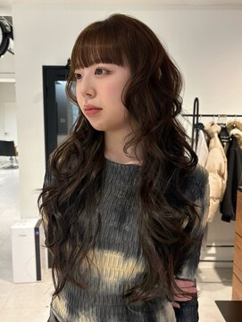 アーバン(URBAN.) ロングレイヤー×アッシュベージュ RYOKA