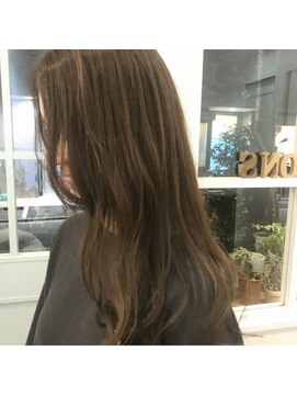 アンテシニヨン(Un the Shiniyon) ブリーチなしハイライト