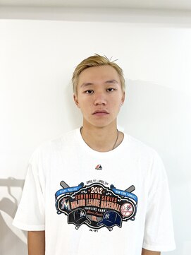 フェイヴィーズ(FavyS) 金髪ベリーショート メンズブリーチ