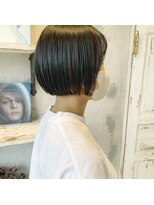 カムジーヘッド(COMEGHEAD)&nbsp;ミニボブ／ぱつんとボブ