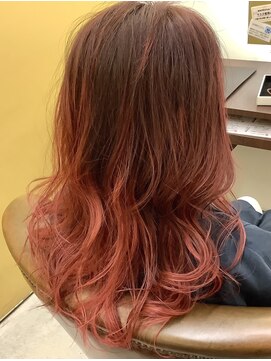 パシフィックダズールバトン(Pacific Dazzle baton) ピンクレッドグラデーションカラー