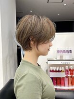 イヴォークトーキョーオーサカ(EVOKE TOKYO osaka)&nbsp;20代30代 おすすめ 大人ショート くびれ 耳かけ