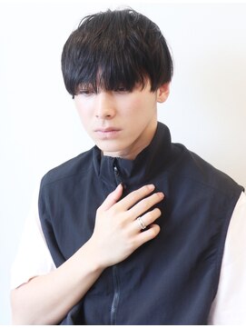 アイ(I.) 【 Ｉ. 】刈り上げツーブロックアップバング短髪黒髪　川口