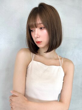 ロンド ジュルード 名古屋(Lond jeloud) ボブ 耳かけ グレージュ ワンホンタンバルモリ タッセル 韓国