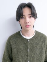 イオ 本厚木(io)&nbsp;波巻きツイストパーマセンターパートアッシュブラック束感