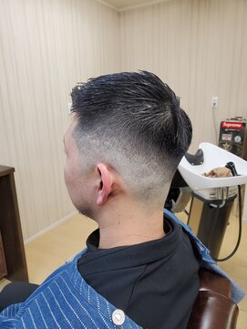 ハングアウト(Hangout) スキンフェード