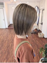 オンフリーク(on Fleek)&nbsp;オリーブグレージュ