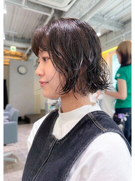 カフ(CAF) CAF 照下 ウェットヘア パーマ 大阪