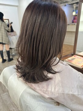 マリアバイアフロート(Maria by AFLOAT) 【くびれレイヤー×グレージュ】