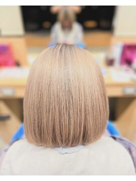 ロッソ 浦添店(Rosso) ミルクティーベージュボブ