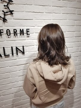 ビューティー エールフォルム 浜松有玉店(BEAUTY YELLFORME) エドル　透け感アッシュ