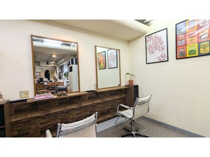 シーク(SEQU)の写真