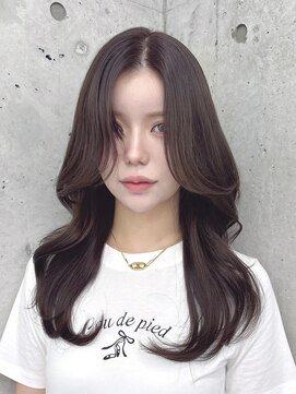 アイシー 表参道(ICY) 流れる顔まわりトレンドレイヤーカットくびれヘア